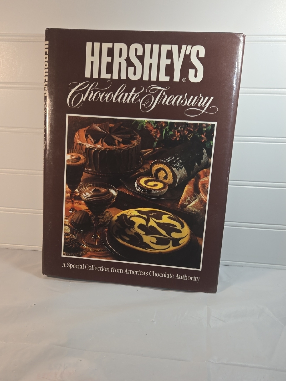 Chocolate Treasury Cookbook - Brown Cover